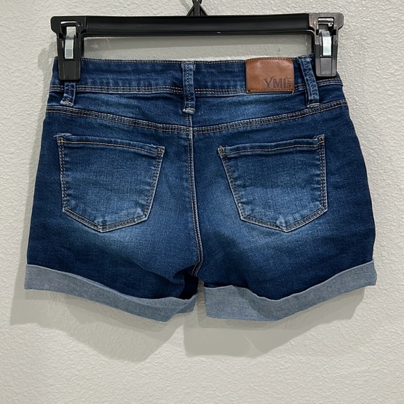 Cute denim shorts - Picture 3 of 4